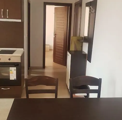 Victory Διαμέρισμα Νεσέμπαρ